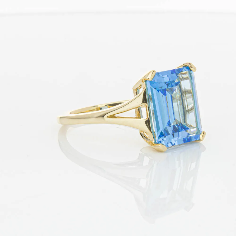 14ct Yellow Gold Blue Topaz Juliet Ring