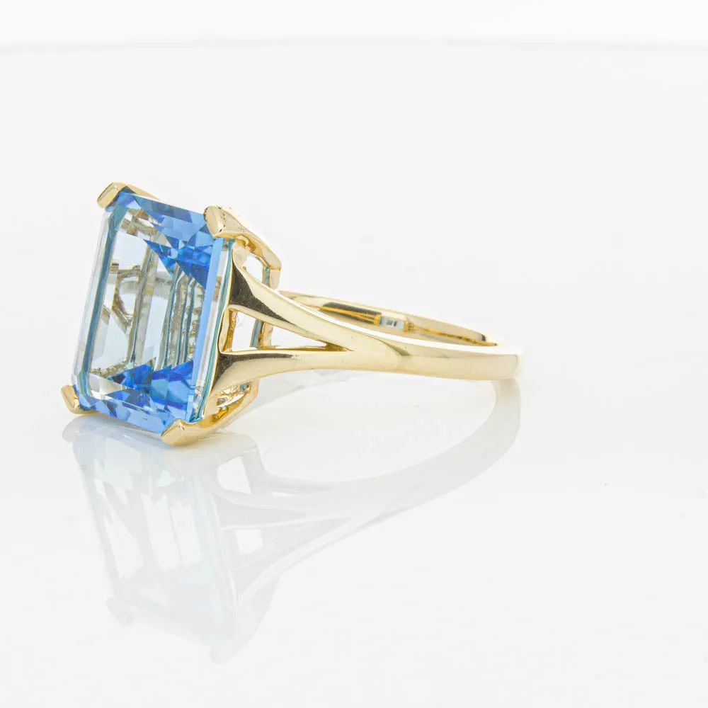 14ct Yellow Gold Blue Topaz Juliet Ring