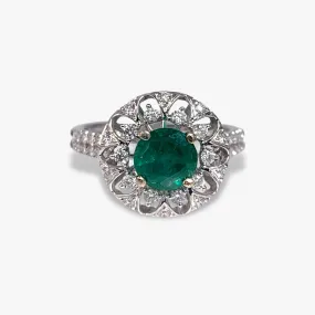 18k White Gold Round Emerald Diamond Floral Cocktail Ring
