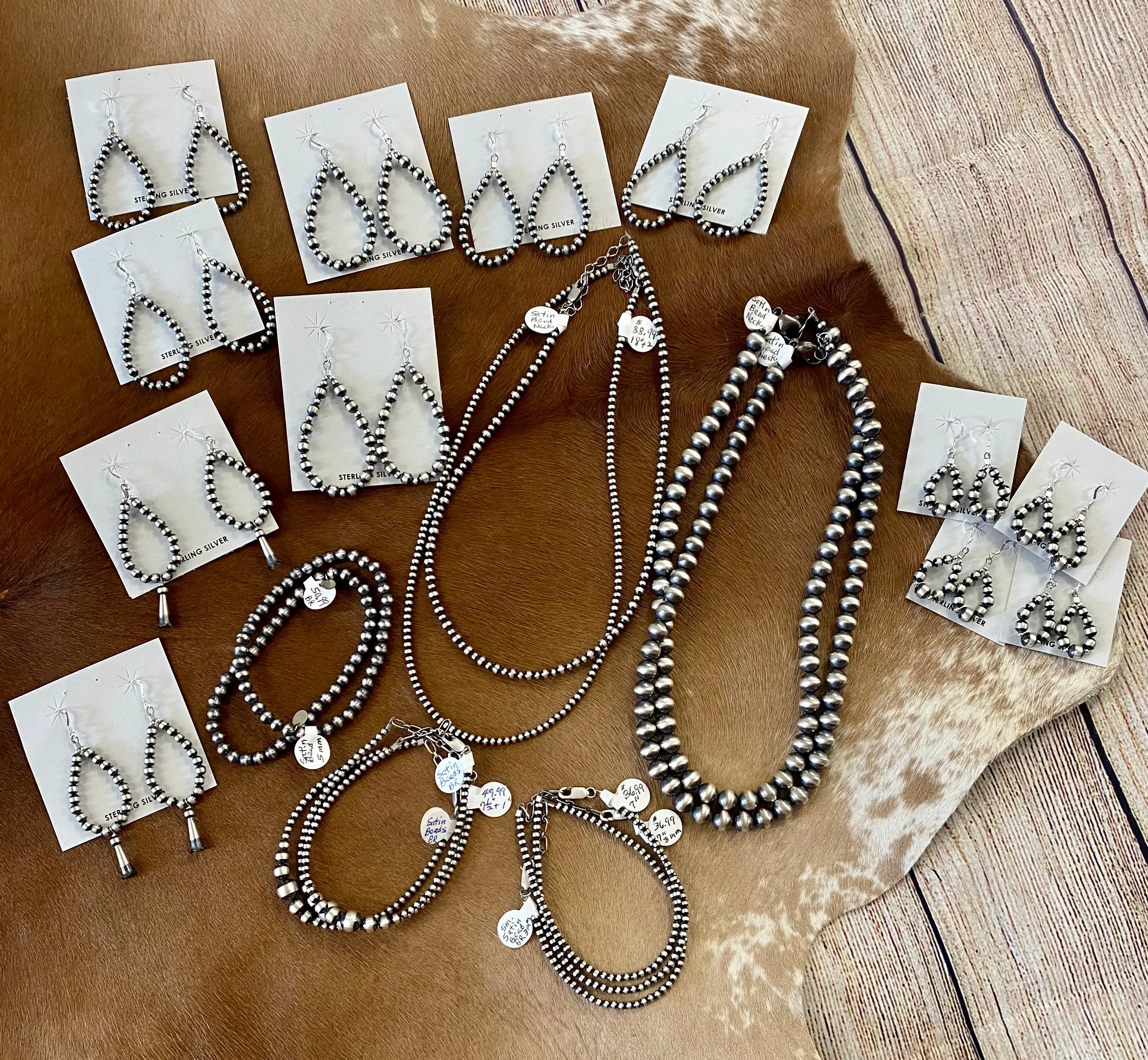 8mm 18" Navajo Pearl Necklace
