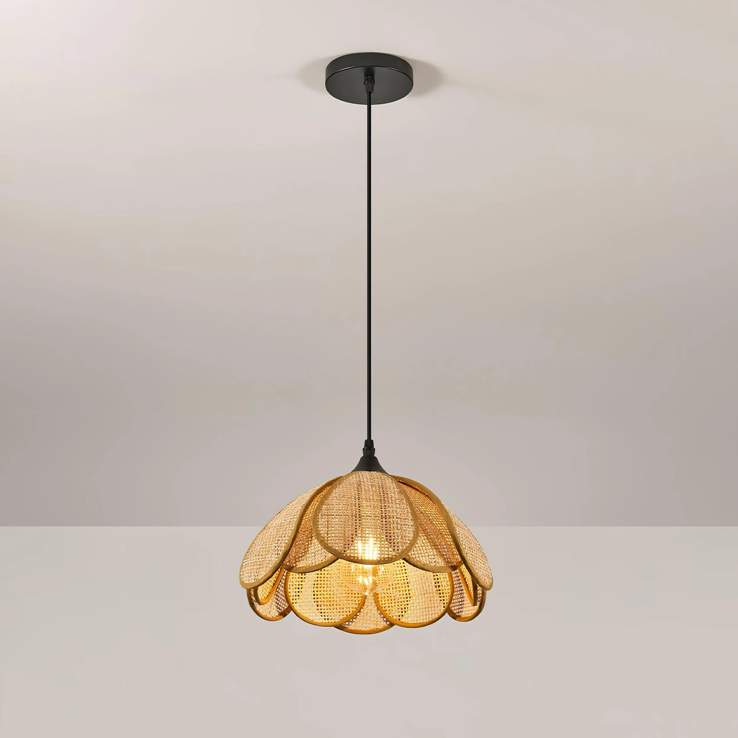 Bloom Rattan Pendant Lamp