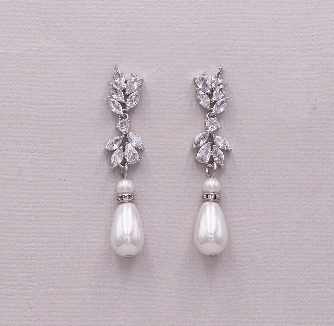 Camilla Pearl Jewelry Set
