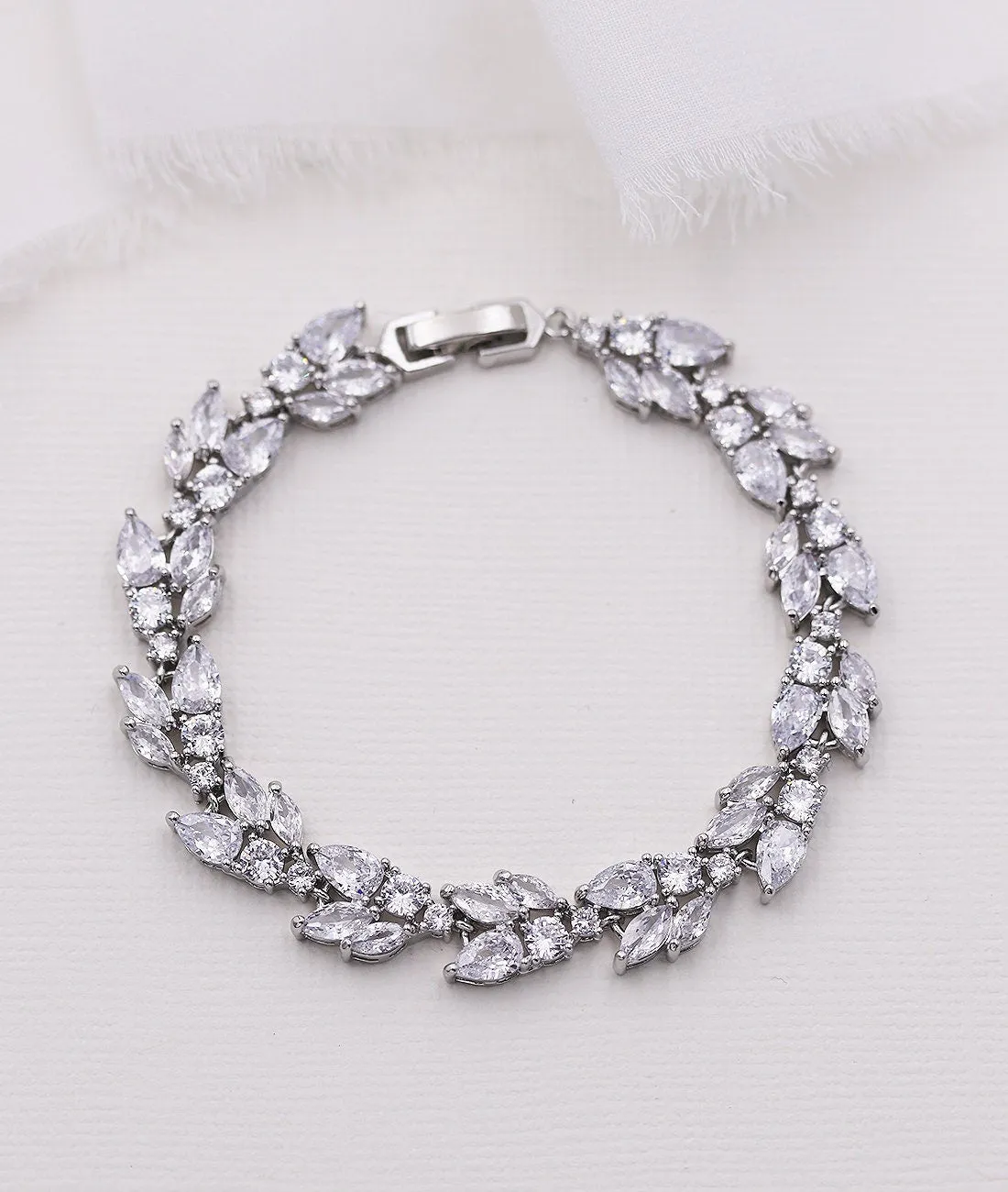 Camilla Pearl Jewelry Set