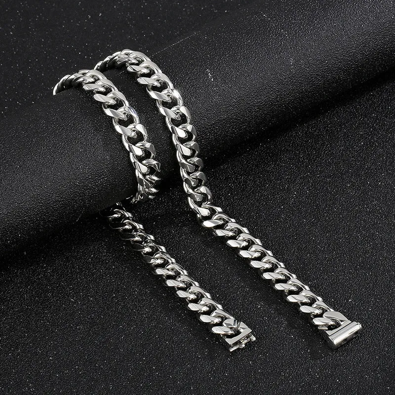 Customizable Hip-Hop Style 13mm Titanium Steel Cuban Chain Necklace for Men with Smooth Surface Finish