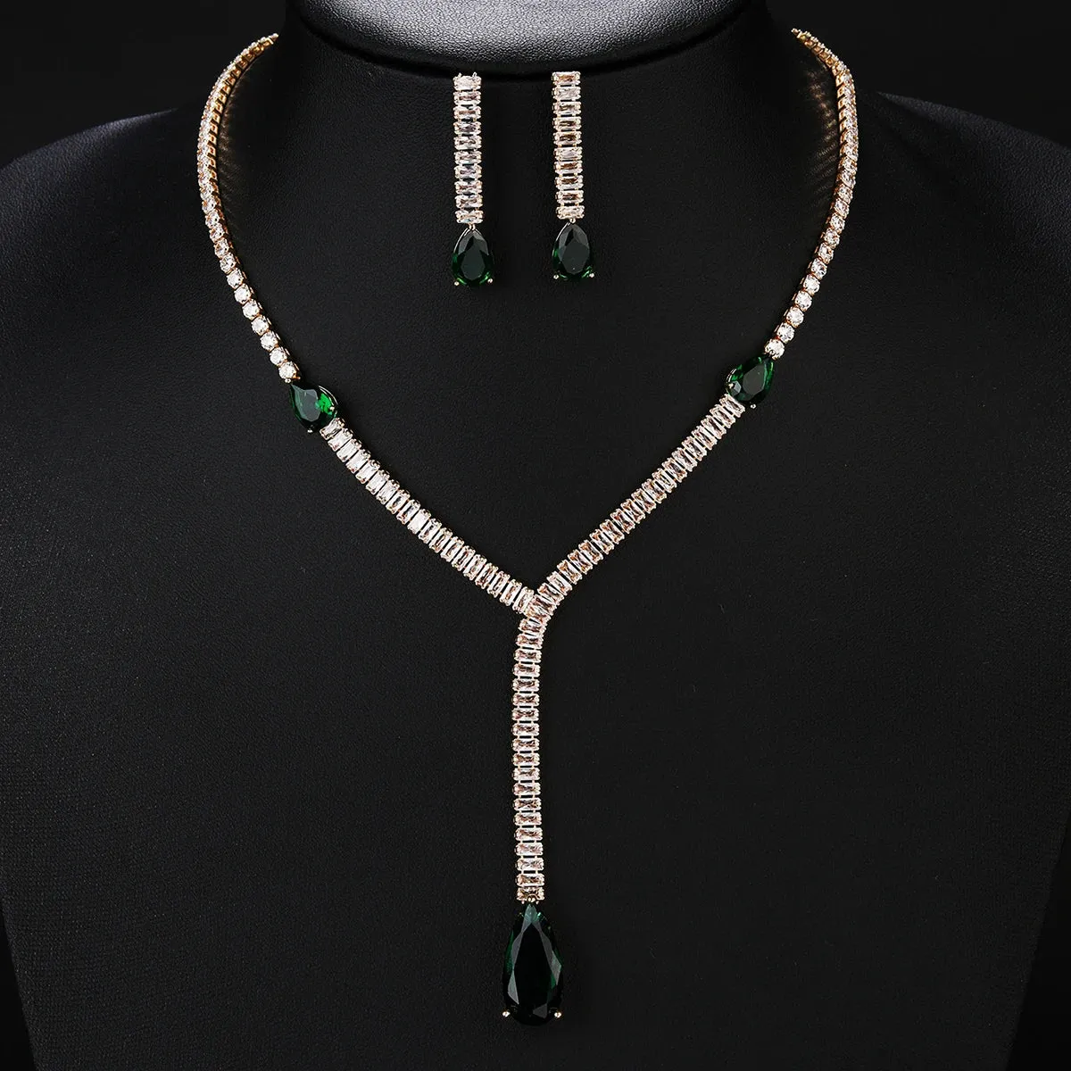 Fashion Simple Crystal Cubic Zirconia Drop Earrings Necklace Set For Women Jewelry Bridal Wedding Accessories CN10485