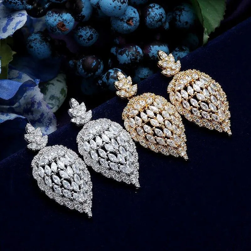 Gorgeous Vintage AAAA  Quality Zircon Diamonds 4 piece Bridal Wedding Jewelry Set