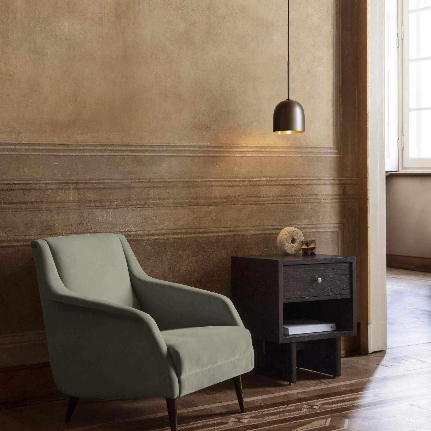 GUBI Howard Pendant Light