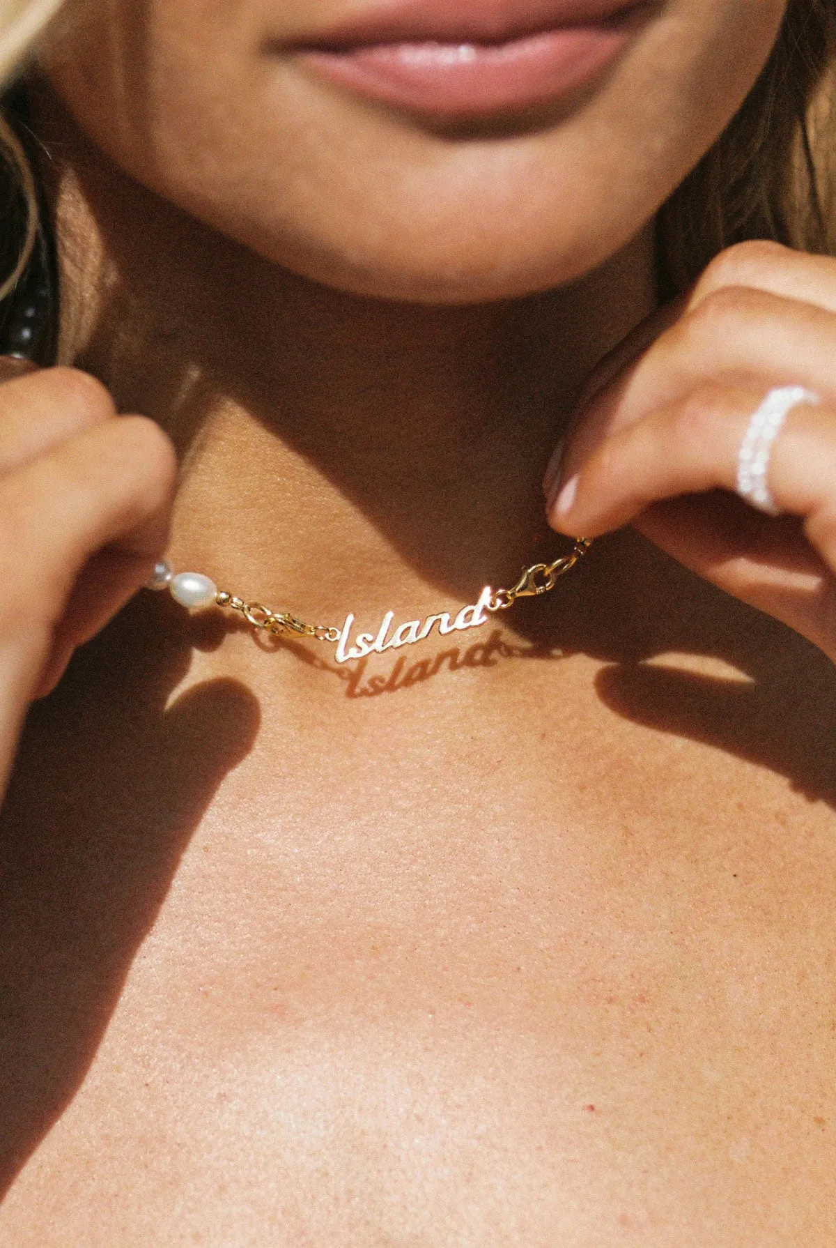 Island pendant gold plated