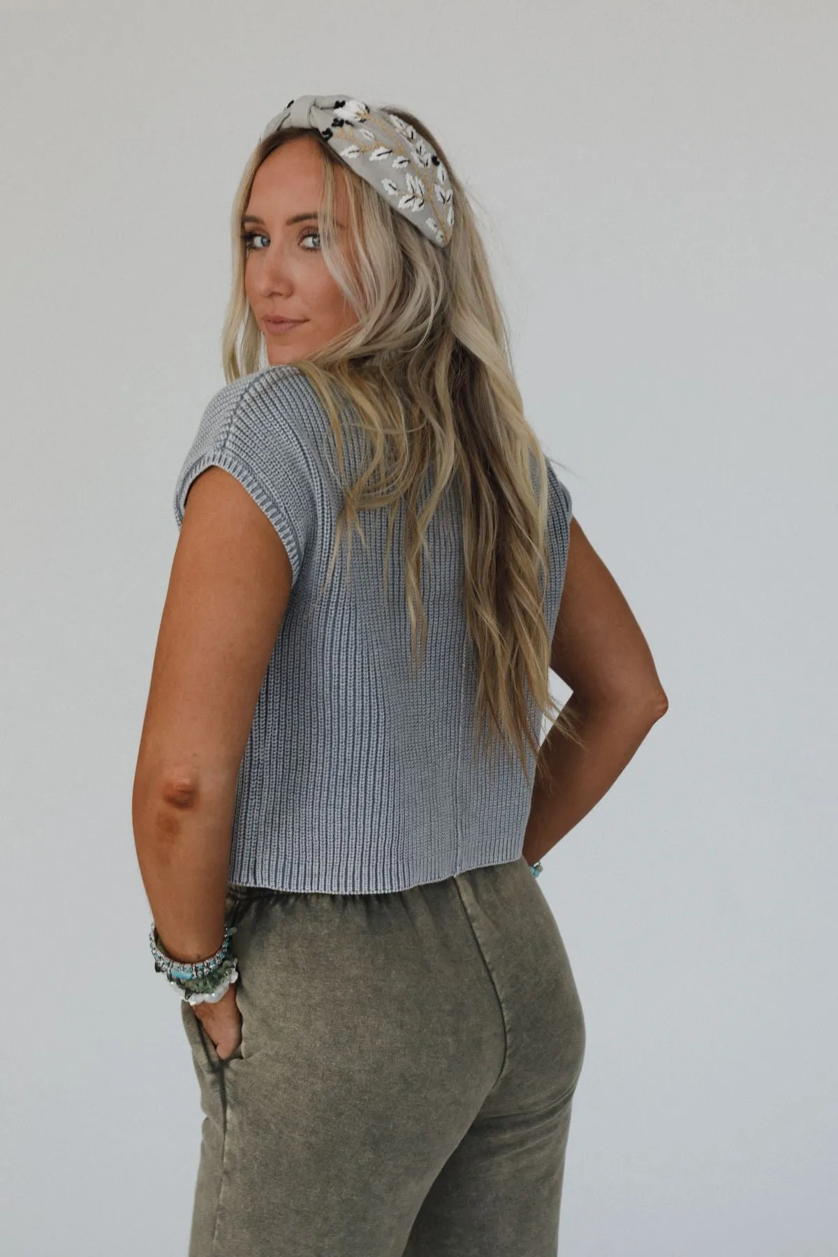 Lyra Mock Neck Top - Gray