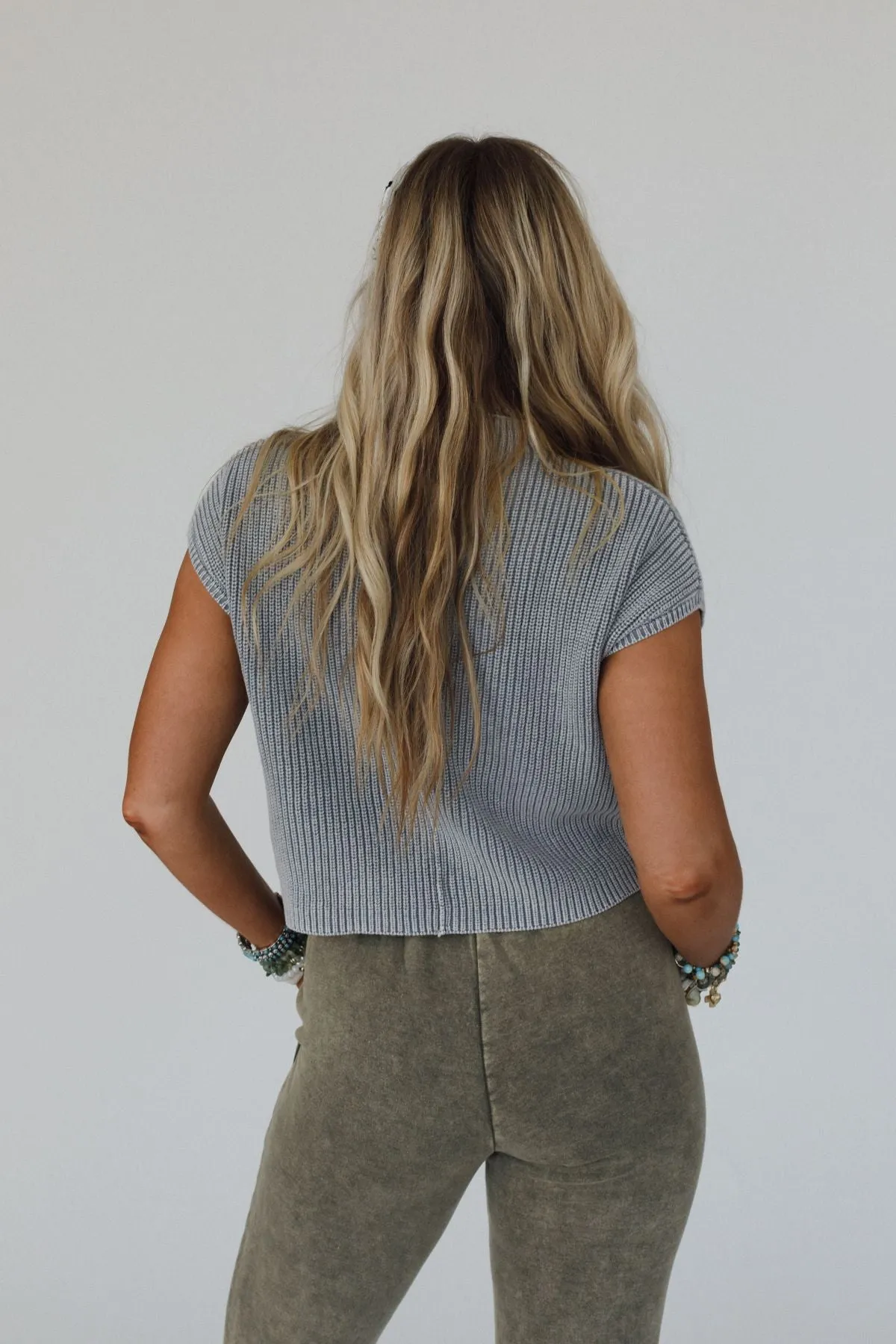 Lyra Mock Neck Top - Gray