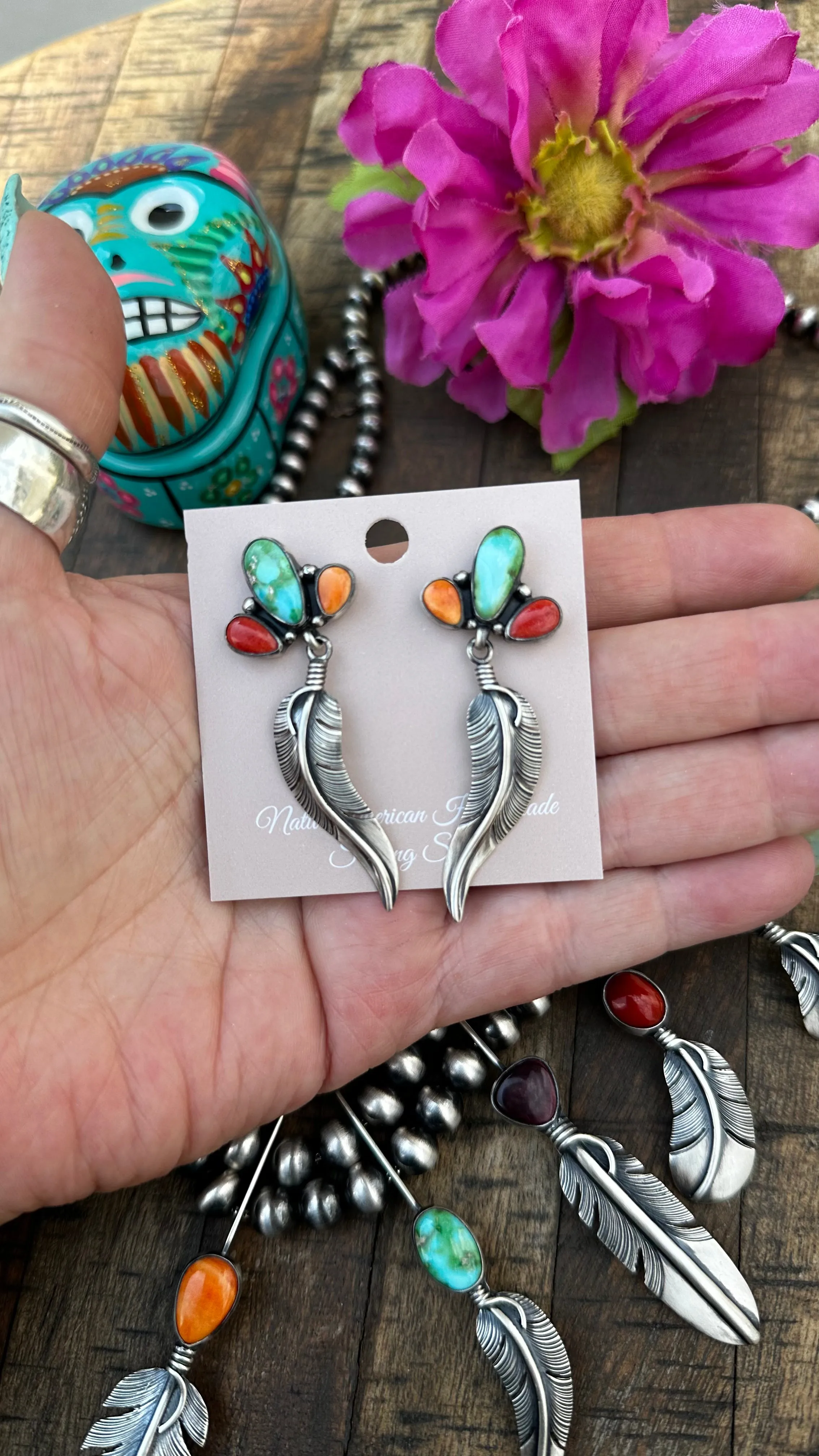 Multi Color Feather Necklace Set