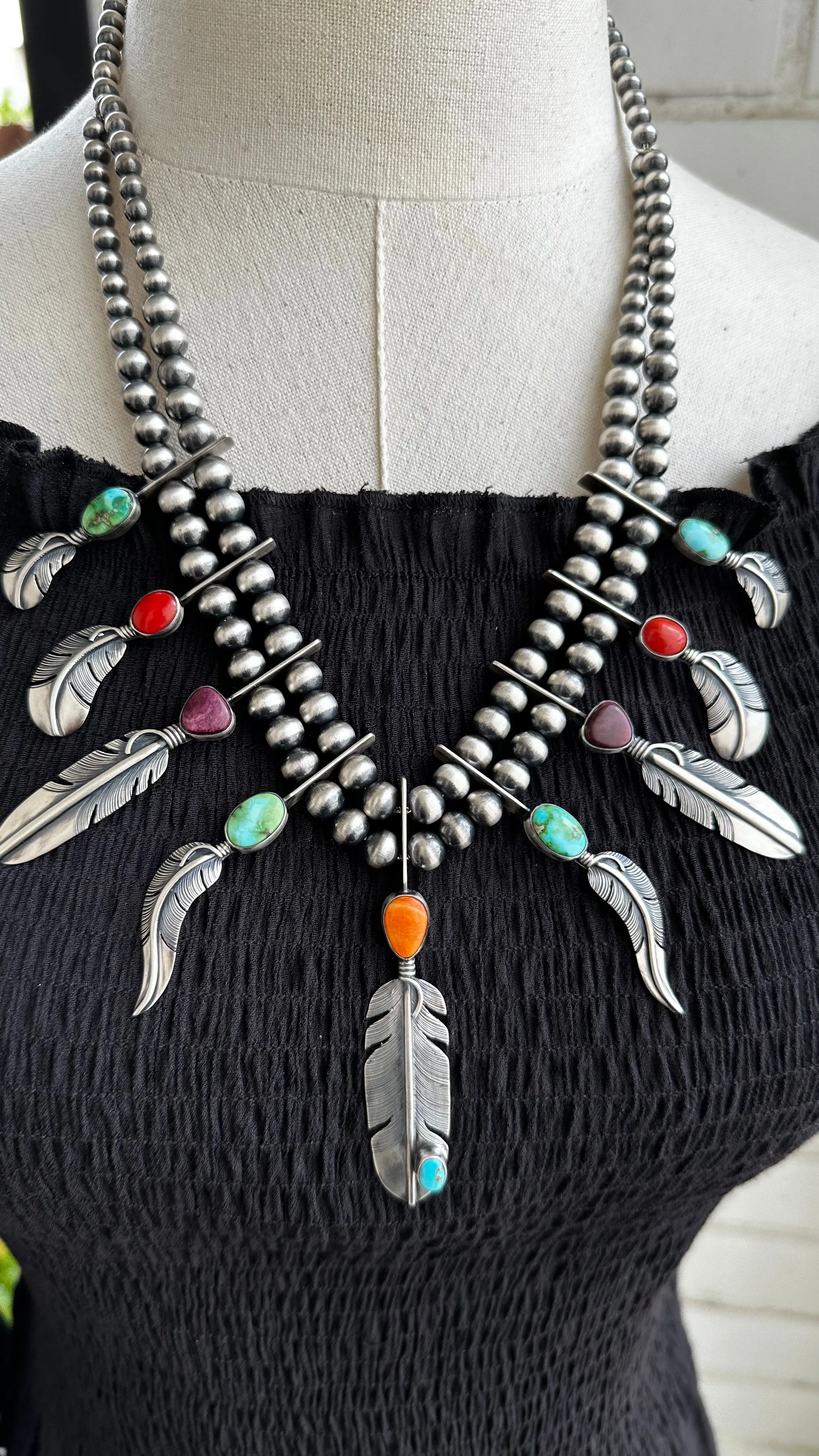 Multi Color Feather Necklace Set