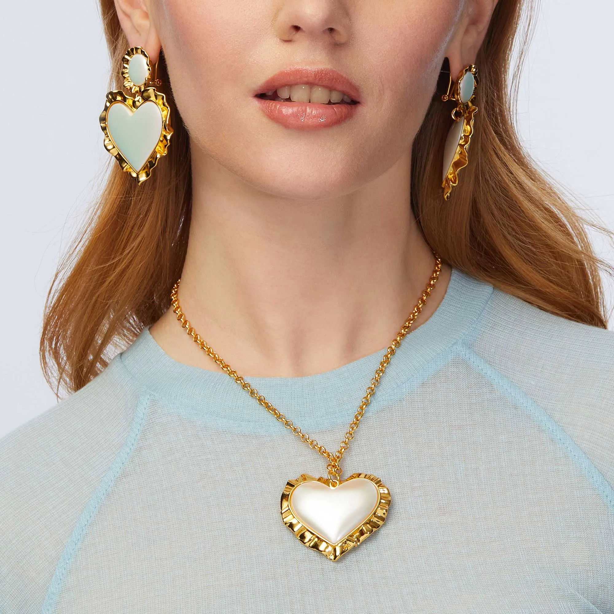 PEARL HEART RUFFLE PENDANT NECKLACE