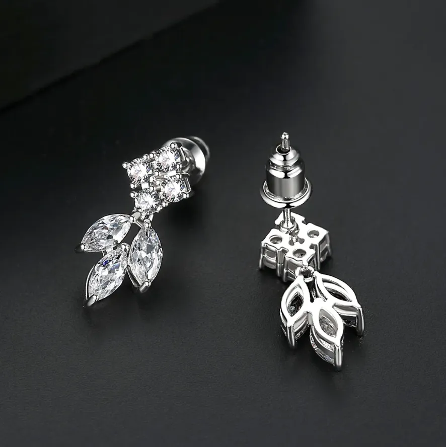 "Linh" - Minimalist Cubic Zirconia Bridal Earrings