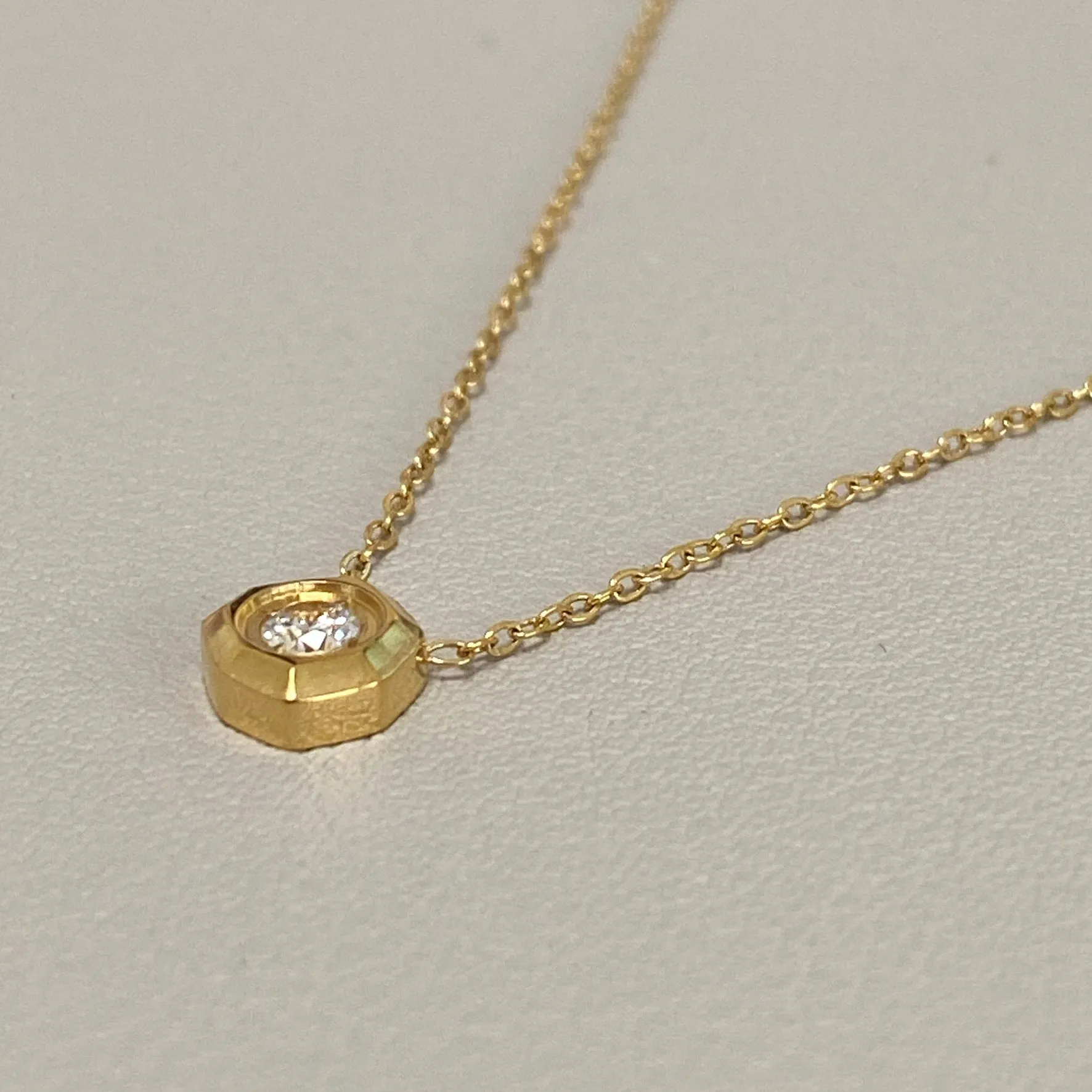 SUZIE Gold Crystal Pendant Necklace