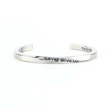 Unisex Personalized C-Type Titanium Steel Bracelet - Trendy Letter Design for Men and Women