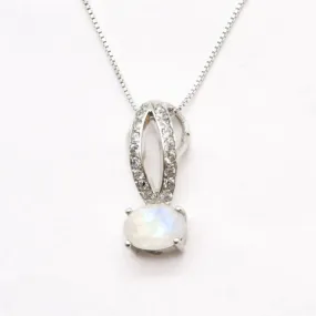 Vintage Moonstone Necklace - Silver Rainbow Necklace - Oval Moonstone Pendant