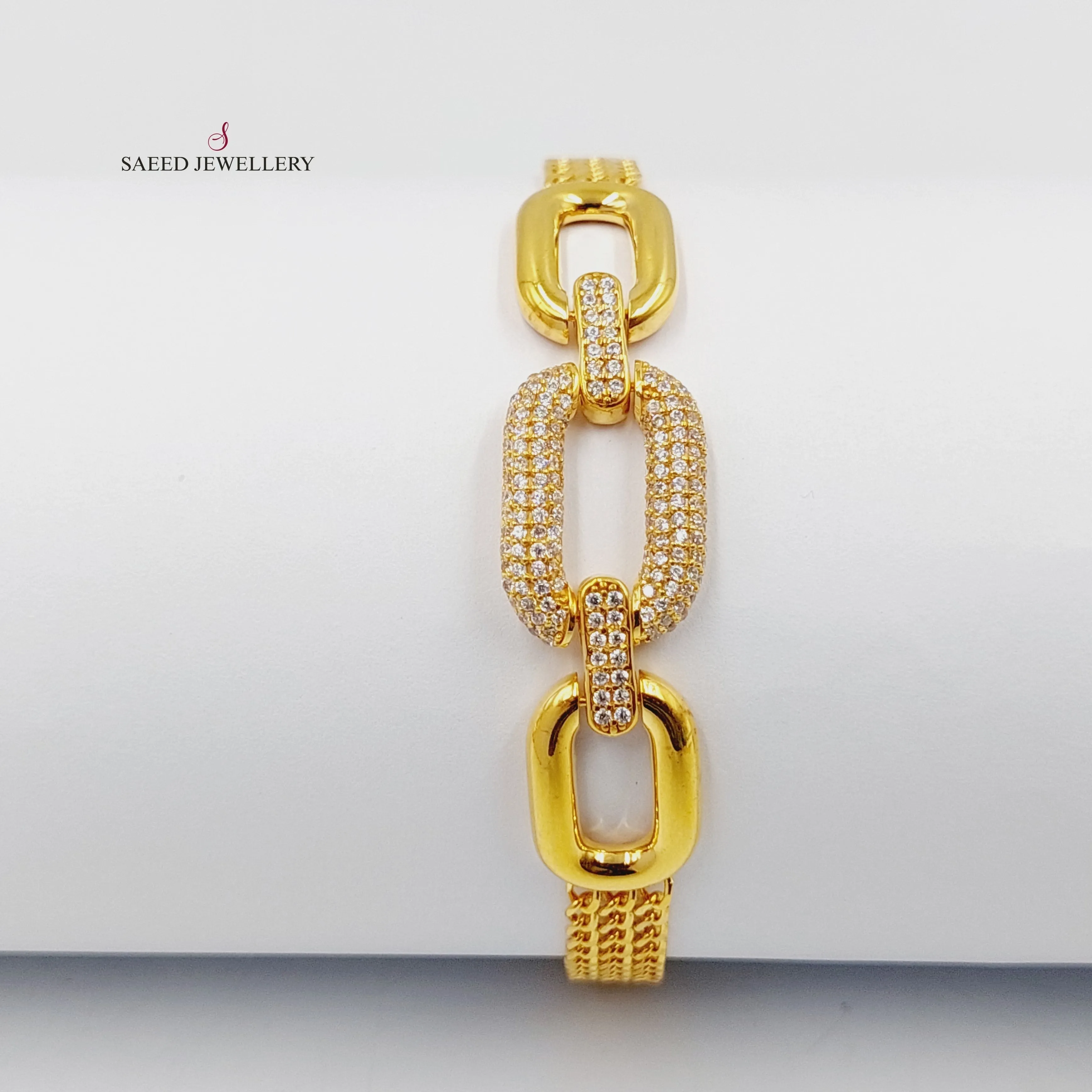 Zircon Studded   Belt Bracelet